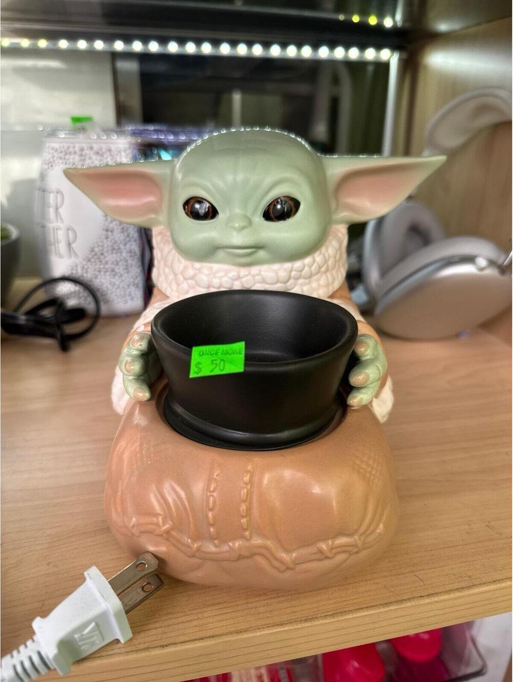 The Child (Grogu) Scentsy Warmer | The Mandalorian Star Wars